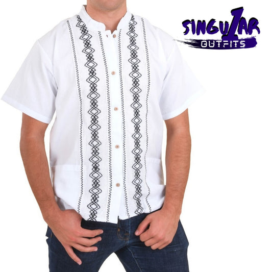 TM-78132 Camisa Bordada de hombre Traditional Mexican Embroidered Shirt for men Singular Outfits